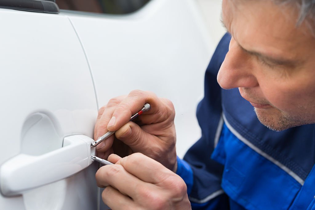 Automotive Locksmith Services